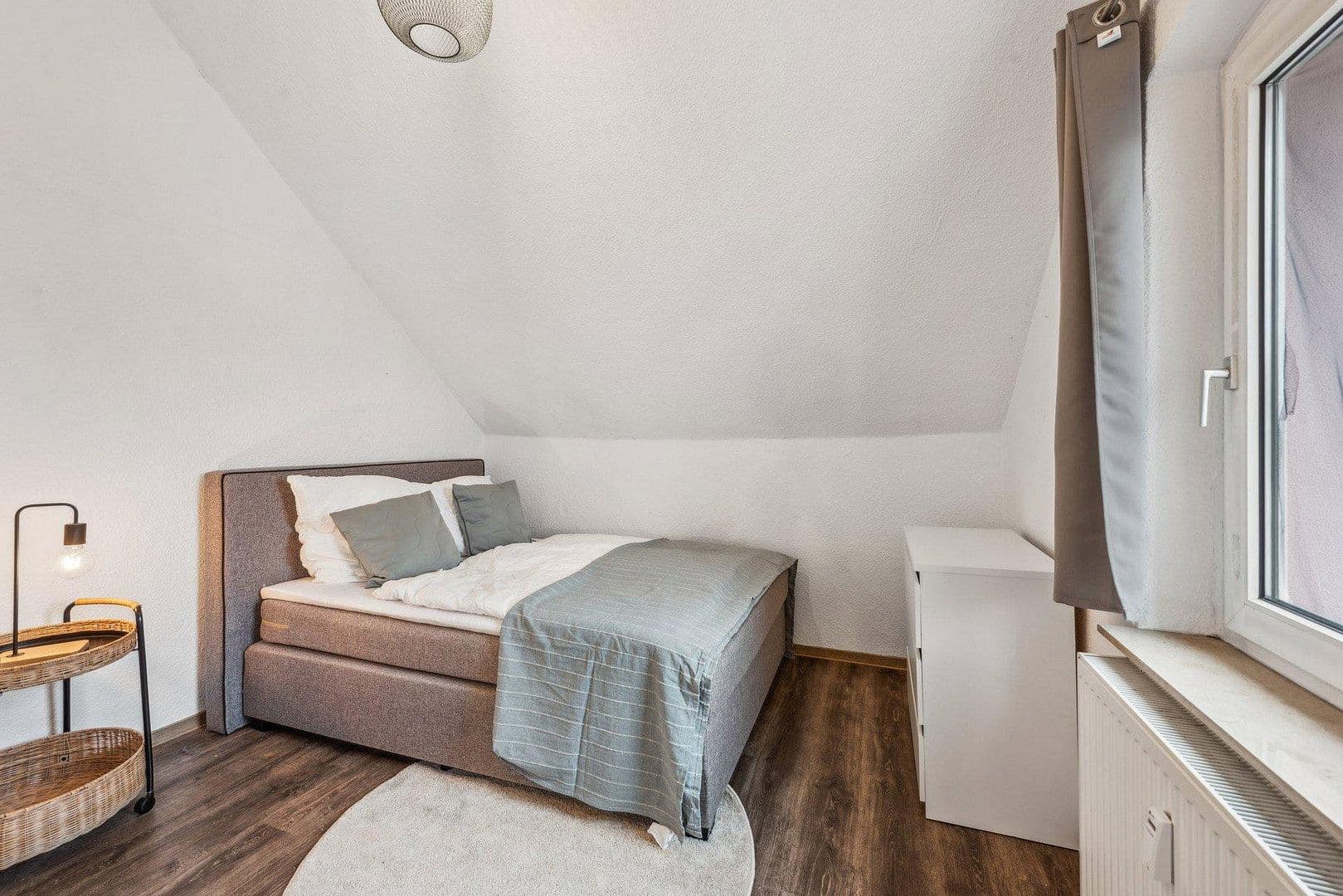 Prenájom bytu 2-izbový 40 m², Osnabrück, Dolné Sasko Prenájom bytu 2-izbový 40 m², Osnabrück, Dolné Sasko