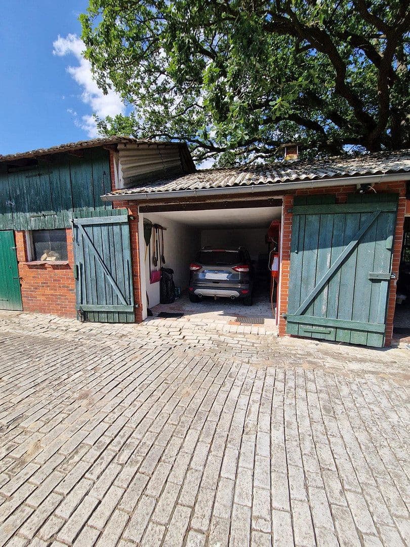 Predaj domu 290 m², pozemok 4.718 m², Gehlbergen 2, Bruchhausen-Vilsen, Dolné Sasko Predaj domu 290 m², pozemok 4.718 m², Gehlbergen 2, Bruchhausen-Vilsen, Dolné Sasko