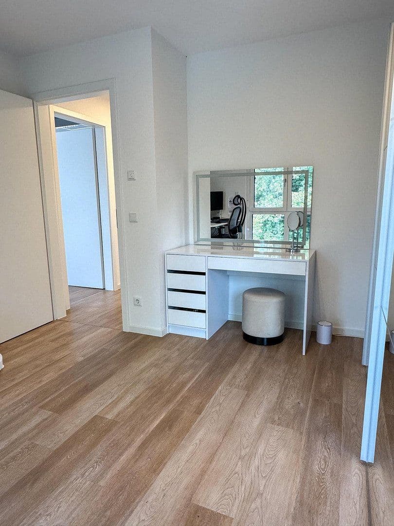 Prenájom bytu 3-izbový 88 m², Fürth, Bavorsko Prenájom bytu 3-izbový 88 m², Fürth, Bavorsko