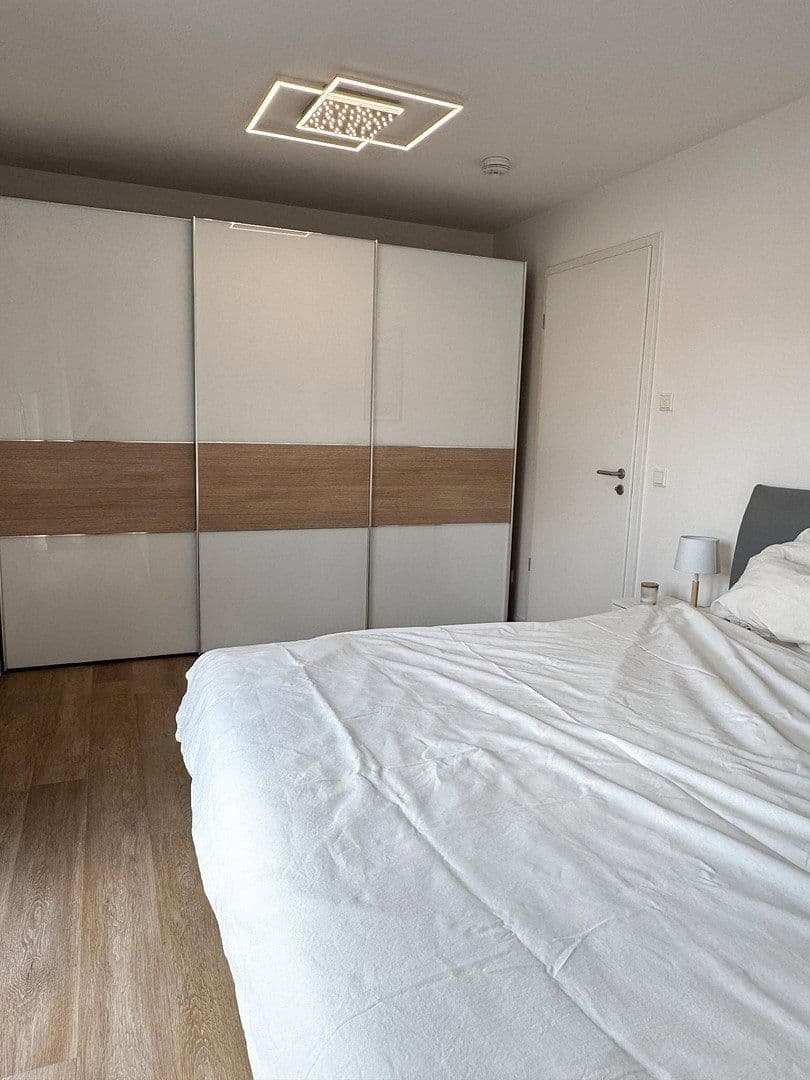 Prenájom bytu 3-izbový 88 m², Fürth, Bavorsko Prenájom bytu 3-izbový 88 m², Fürth, Bavorsko