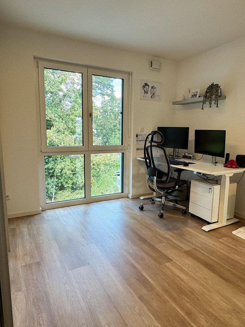 Prenájom bytu 3-izbový 88 m², Fürth, Bavorsko Prenájom bytu 3-izbový 88 m², Fürth, Bavorsko