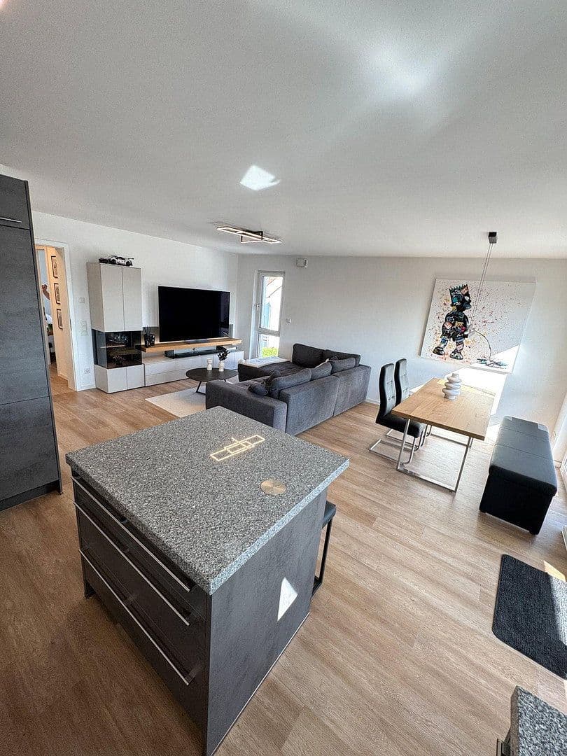 Prenájom bytu 3-izbový 88 m², Fürth, Bavorsko Prenájom bytu 3-izbový 88 m², Fürth, Bavorsko