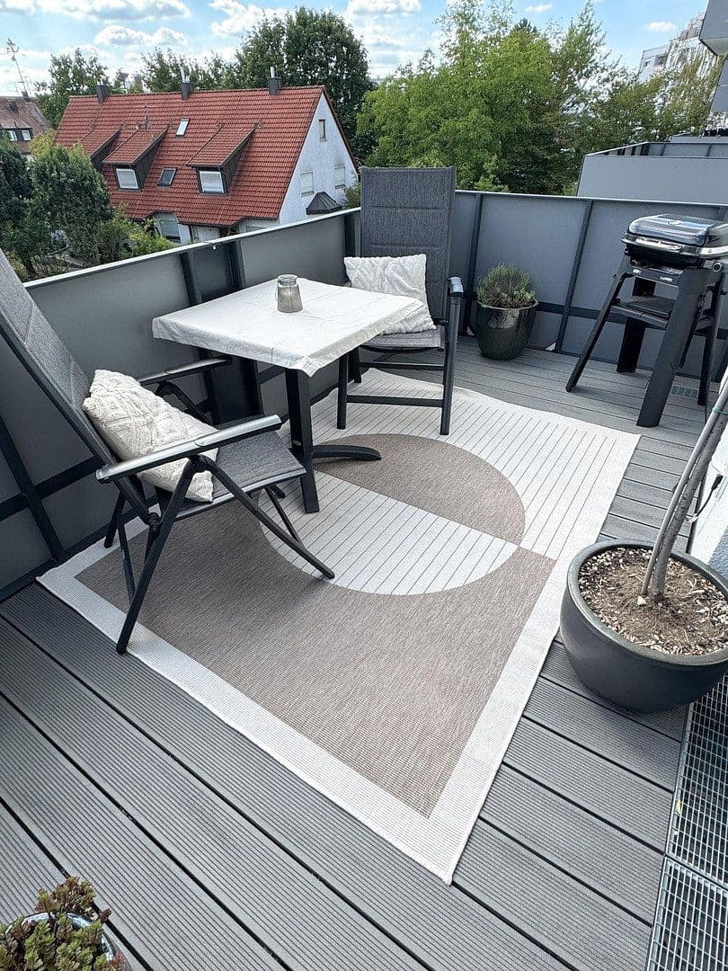 Prenájom bytu 3-izbový 88 m², Fürth, Bavorsko Prenájom bytu 3-izbový 88 m², Fürth, Bavorsko