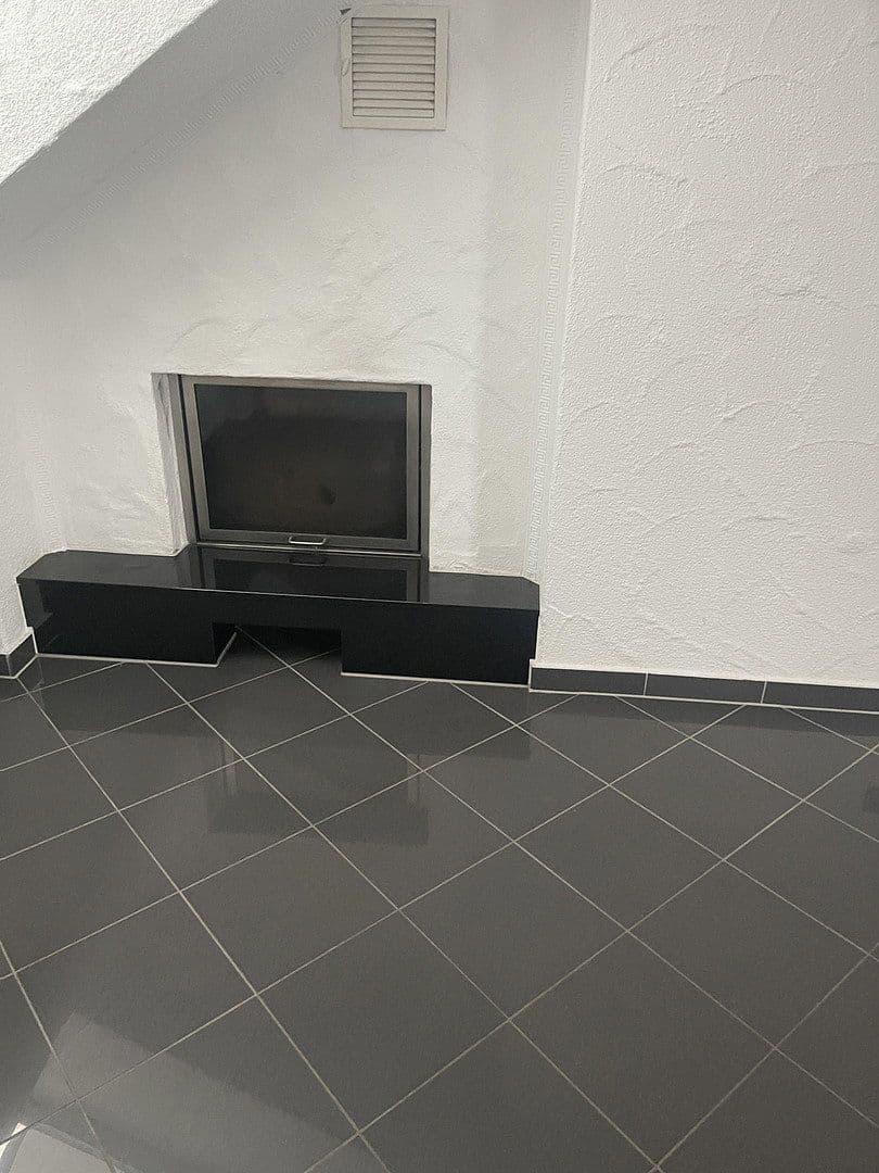 Predaj domu 850 m², pozemok 300 m², Sprendlingen, Porýnie-Falcko Predaj domu 850 m², pozemok 300 m², Sprendlingen, Porýnie-Falcko