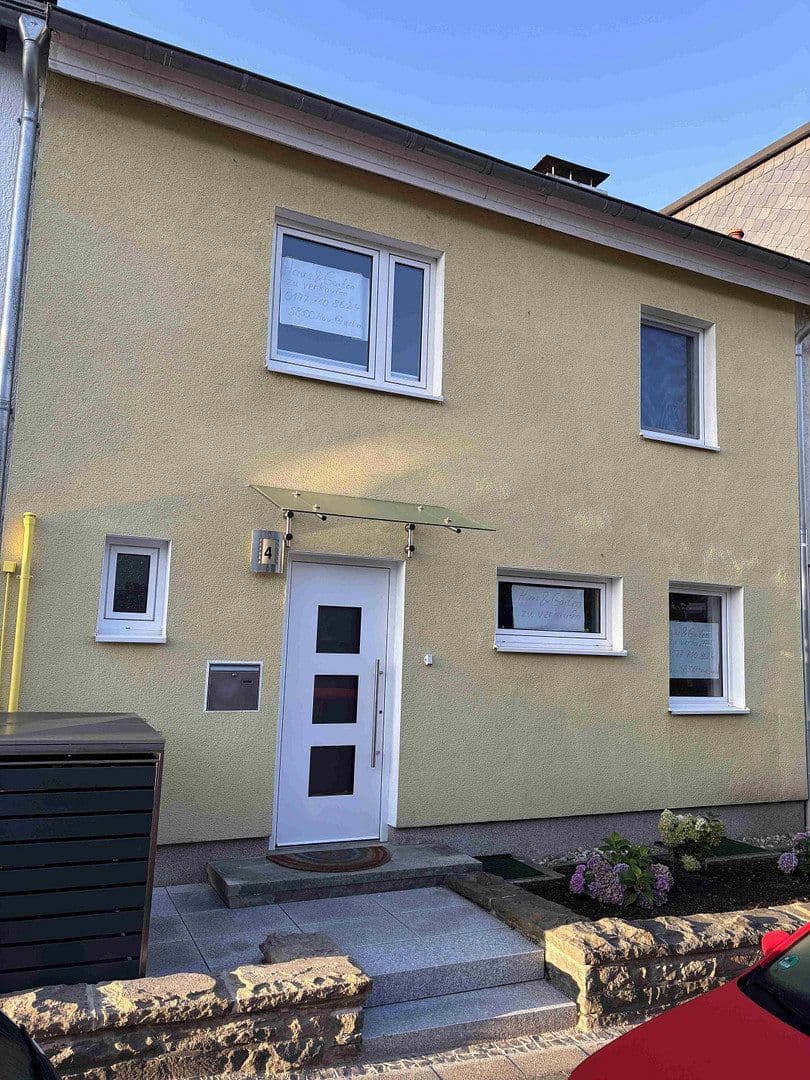 Predaj domu 126 m², pozemok 266 m², Wetter (Ruhr), Severné Porýnie - Westfálsko Predaj domu 126 m², pozemok 266 m², Wetter (Ruhr), Severné Porýnie - Westfálsko
