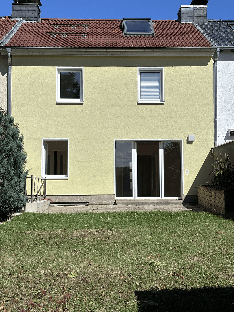 Predaj domu 126 m², pozemok 266 m², Wetter (Ruhr), Severné Porýnie - Westfálsko Predaj domu 126 m², pozemok 266 m², Wetter (Ruhr), Severné Porýnie - Westfálsko