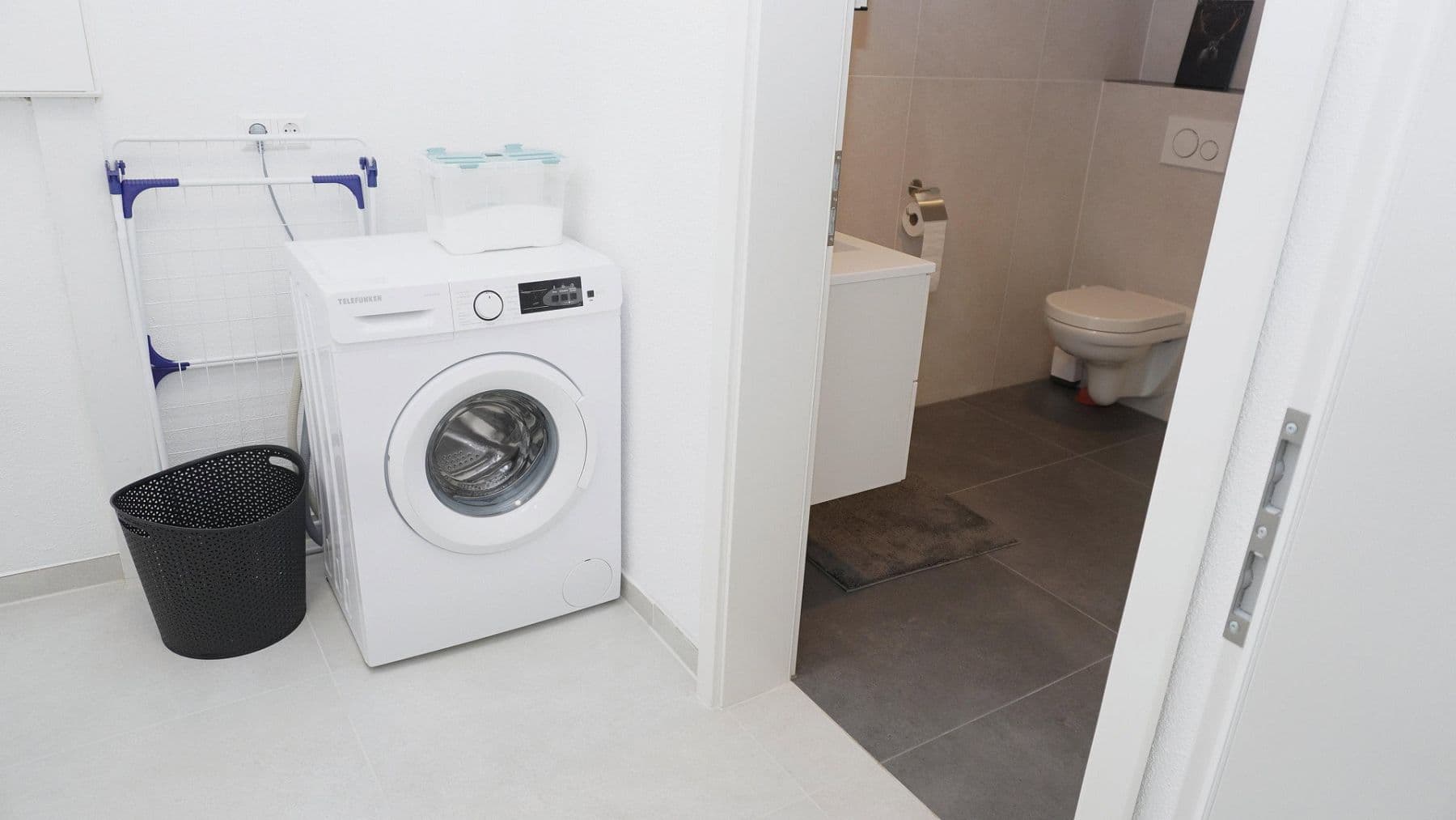 Prenájom bytu 2-izbový 64 m², Leverkusen, Severné Porýnie - Westfálsko Prenájom bytu 2-izbový 64 m², Leverkusen, Severné Porýnie - Westfálsko