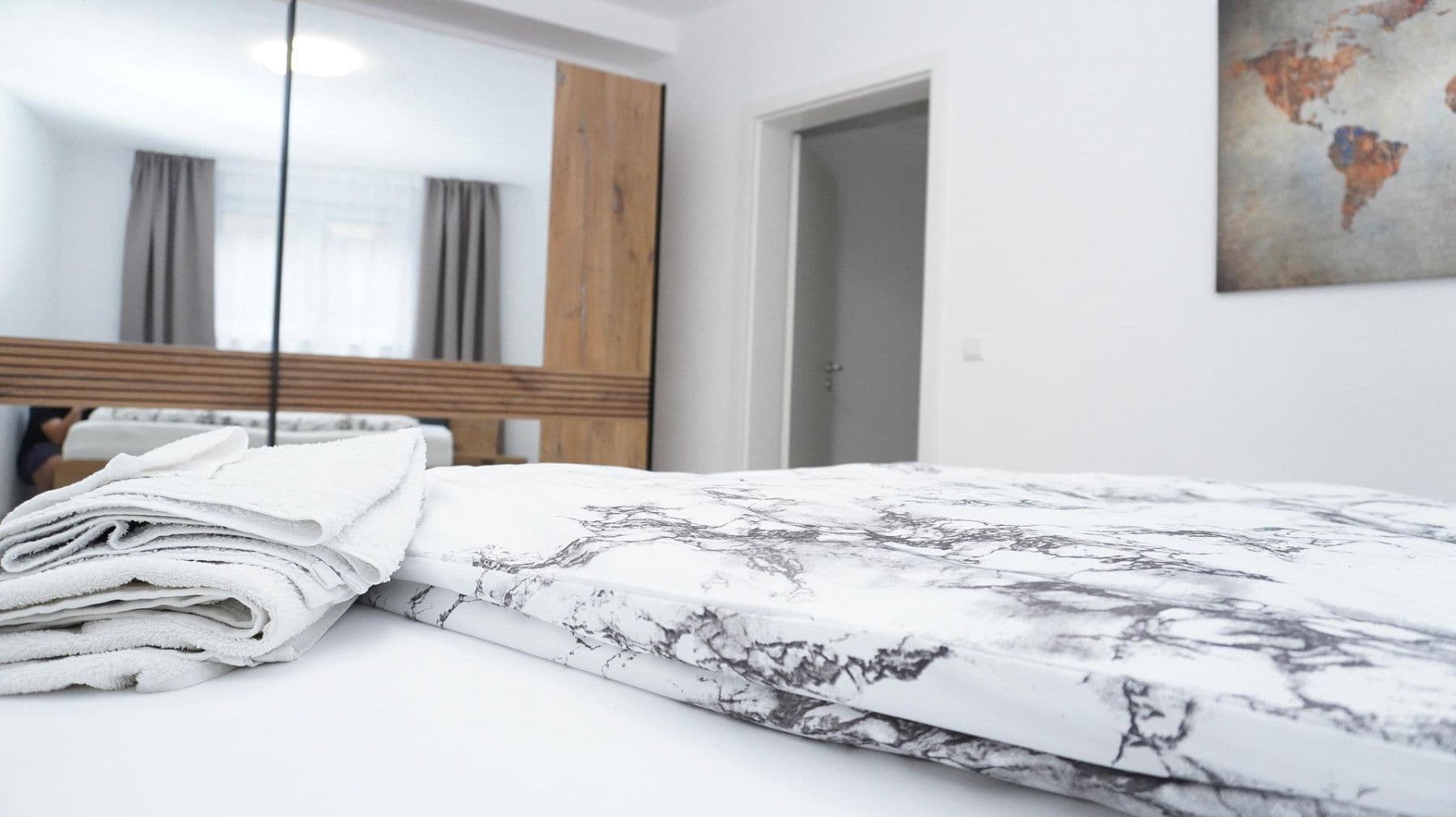 Prenájom bytu 2-izbový 64 m², Leverkusen, Severné Porýnie - Westfálsko Prenájom bytu 2-izbový 64 m², Leverkusen, Severné Porýnie - Westfálsko
