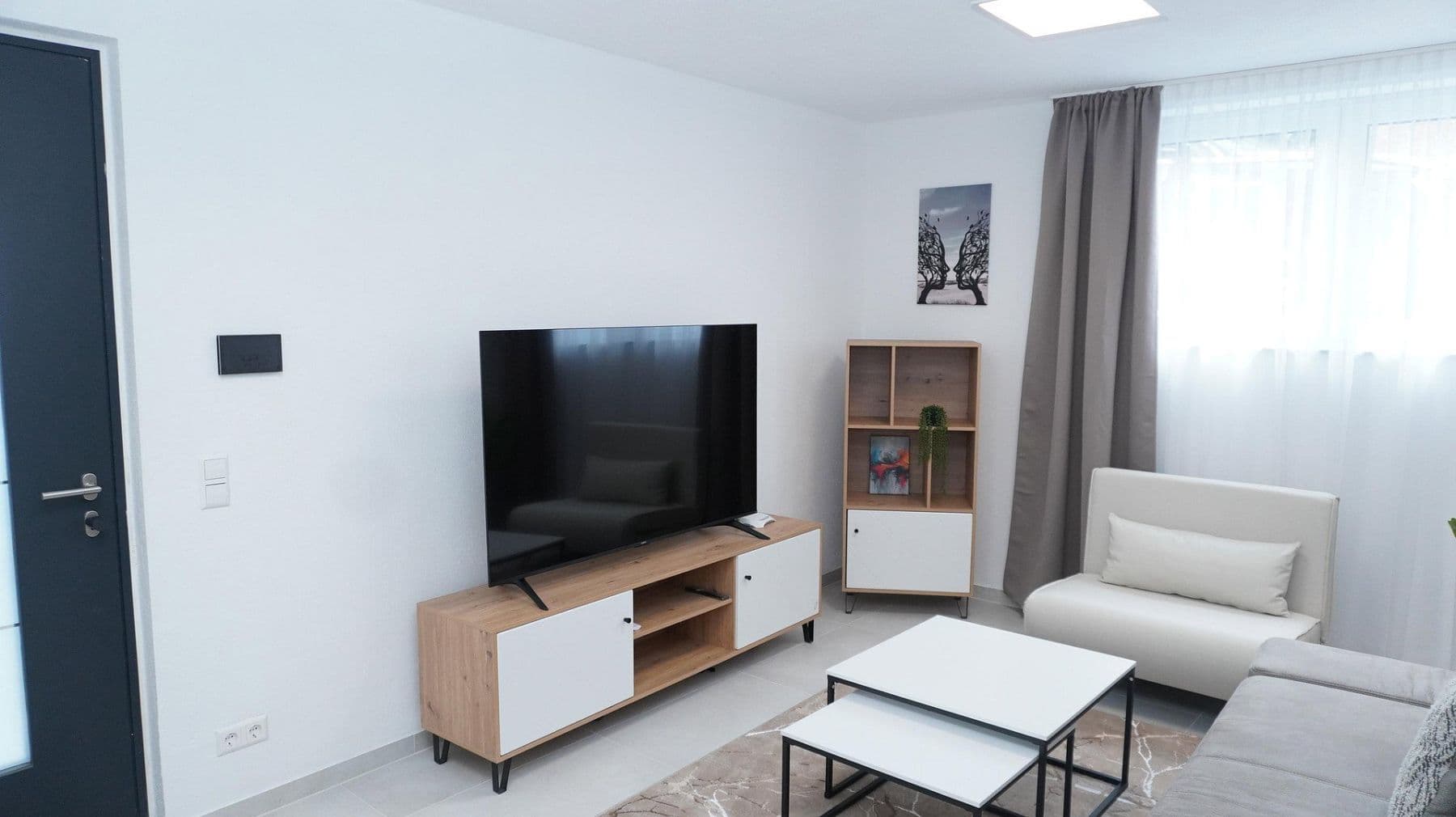 Prenájom bytu 2-izbový 64 m², Leverkusen, Severné Porýnie - Westfálsko Prenájom bytu 2-izbový 64 m², Leverkusen, Severné Porýnie - Westfálsko