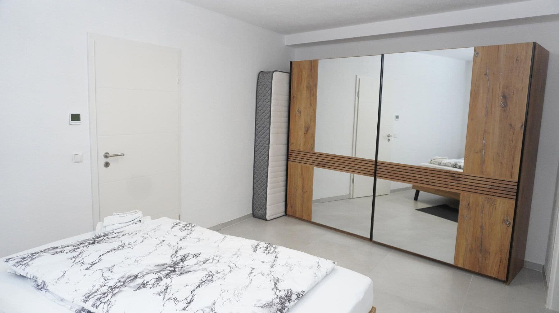 Prenájom bytu 2-izbový 64 m², Leverkusen, Severné Porýnie - Westfálsko Prenájom bytu 2-izbový 64 m², Leverkusen, Severné Porýnie - Westfálsko
