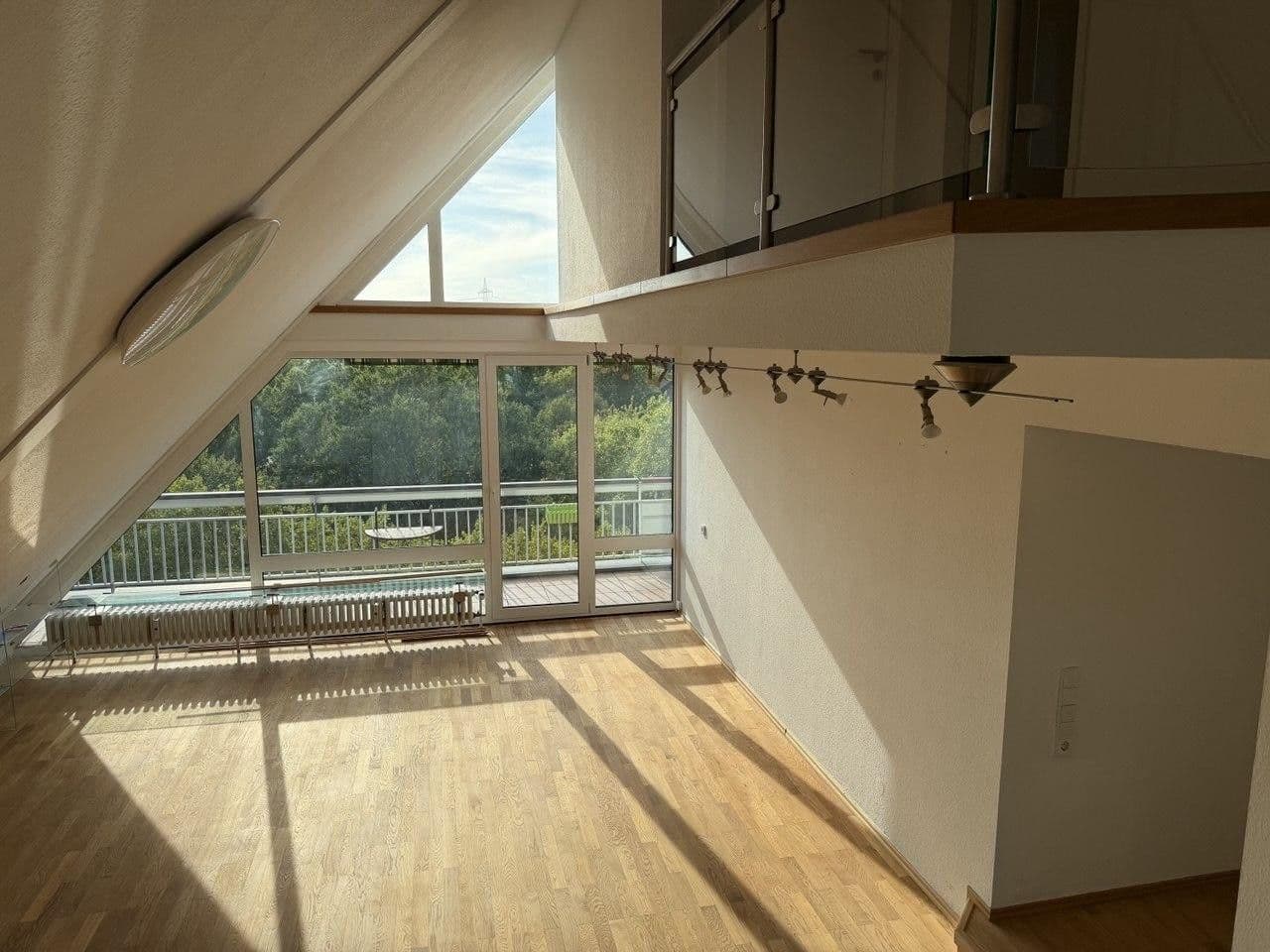 Predaj bytu 3-izbový 155 m², Köln, Severné Porýnie - Westfálsko Predaj bytu 3-izbový 155 m², Köln, Severné Porýnie - Westfálsko