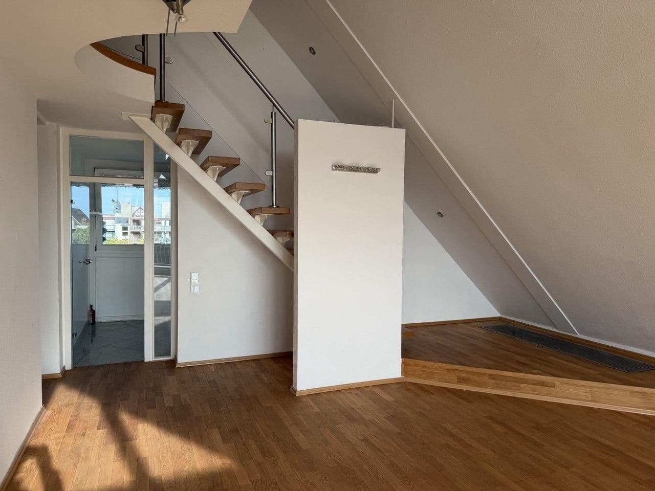 Predaj bytu 3-izbový 155 m², Köln, Severné Porýnie - Westfálsko Predaj bytu 3-izbový 155 m², Köln, Severné Porýnie - Westfálsko