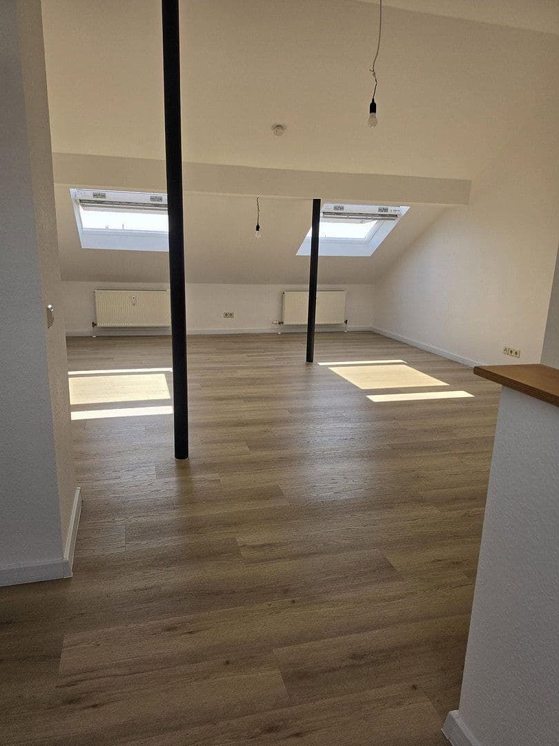 Predaj bytu 4-izbový 113 m², Ludwigshafen, Porýnie-Falcko Predaj bytu 4-izbový 113 m², Ludwigshafen, Porýnie-Falcko