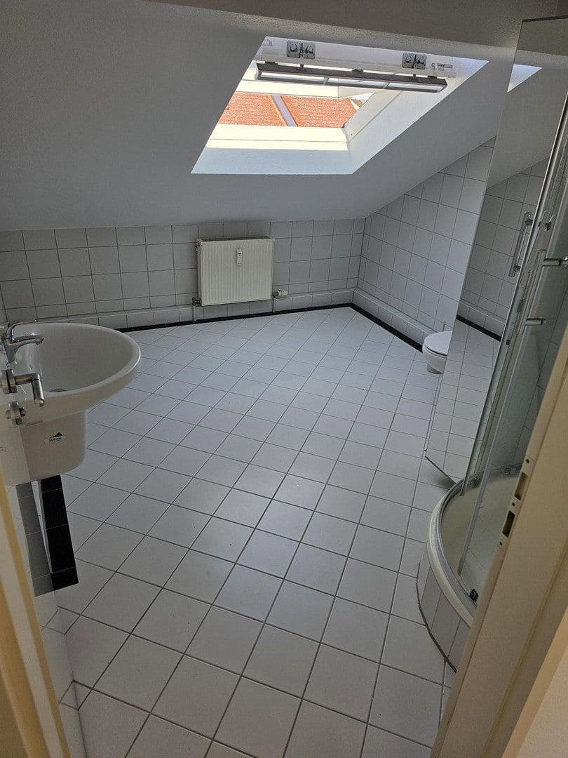Predaj bytu 4-izbový 113 m², Ludwigshafen, Porýnie-Falcko Predaj bytu 4-izbový 113 m², Ludwigshafen, Porýnie-Falcko