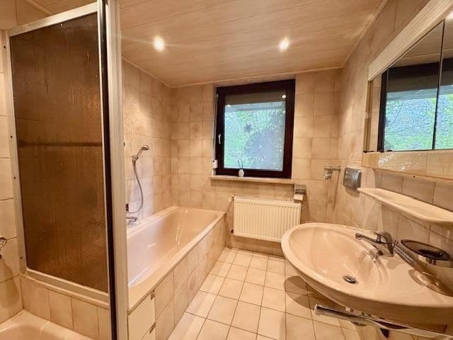 Prenájom bytu 3-izbový 76 m², Greifenklaustraße 12, Reckendorf, Bavorsko Prenájom bytu 3-izbový 76 m², Greifenklaustraße 12, Reckendorf, Bavorsko