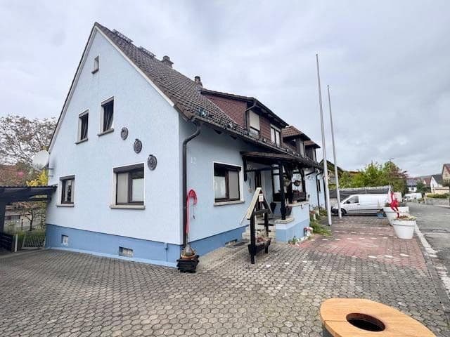 Prenájom bytu 3-izbový 76 m², Greifenklaustraße 12, Reckendorf, Bavorsko Prenájom bytu 3-izbový 76 m², Greifenklaustraße 12, Reckendorf, Bavorsko