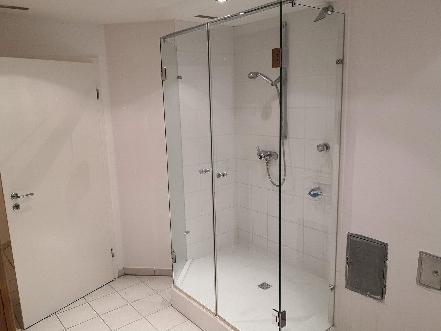 Prenájom domu 167 m², pozemok 170 m², Hardtbergweg 7a, Kronberg im Taunus, Hesensko Prenájom domu 167 m², pozemok 170 m², Hardtbergweg 7a, Kronberg im Taunus, Hesensko