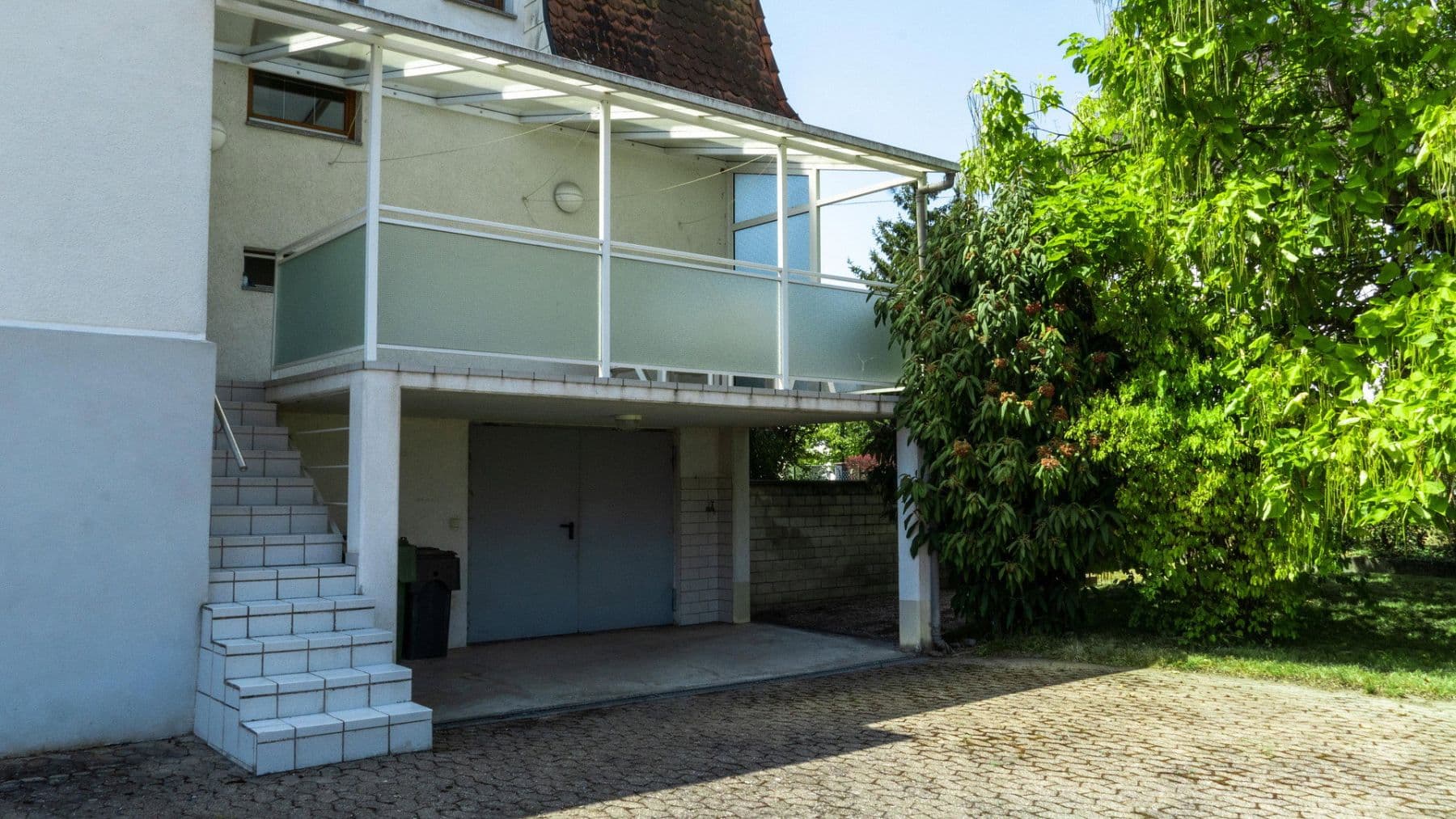 Predaj domu 145 m², pozemok 1.488 m², Neuried, Bádensko-Wurttembersko Predaj domu 145 m², pozemok 1.488 m², Neuried, Bádensko-Wurttembersko