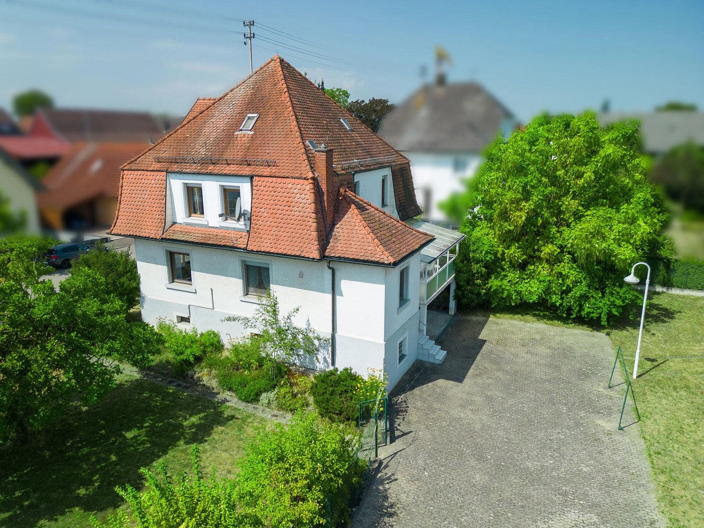 Predaj domu 145 m², pozemok 1.488 m², Neuried, Bádensko-Wurttembersko Predaj domu 145 m², pozemok 1.488 m², Neuried, Bádensko-Wurttembersko