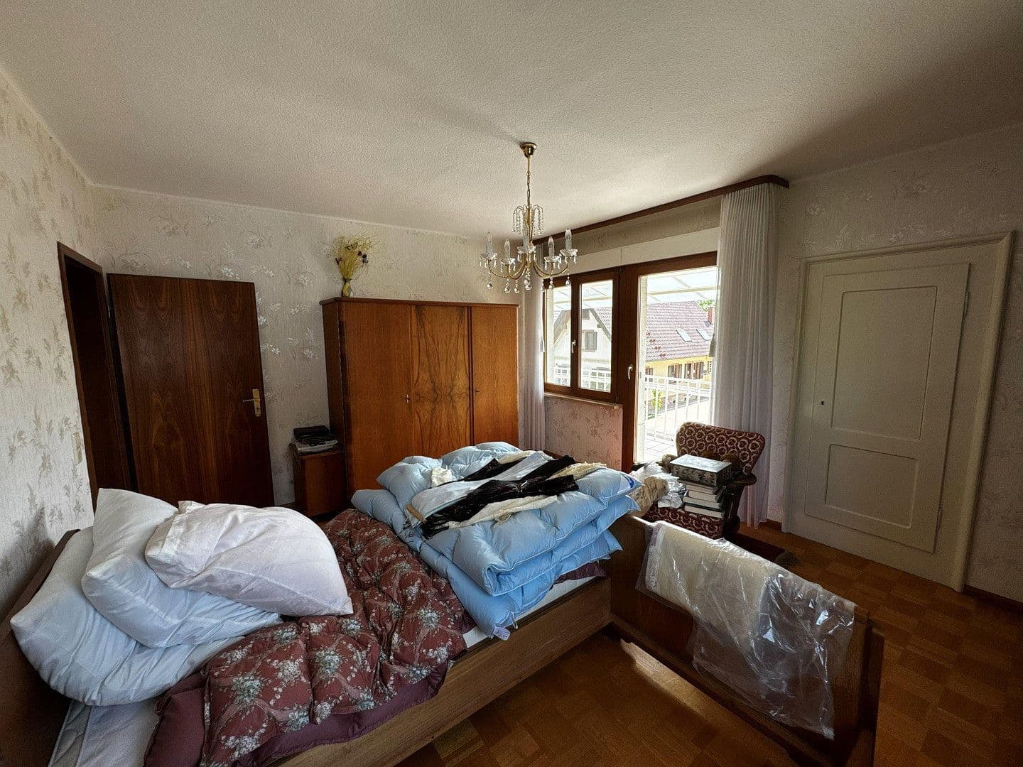 Predaj domu 145 m², pozemok 1.488 m², Neuried, Bádensko-Wurttembersko Predaj domu 145 m², pozemok 1.488 m², Neuried, Bádensko-Wurttembersko