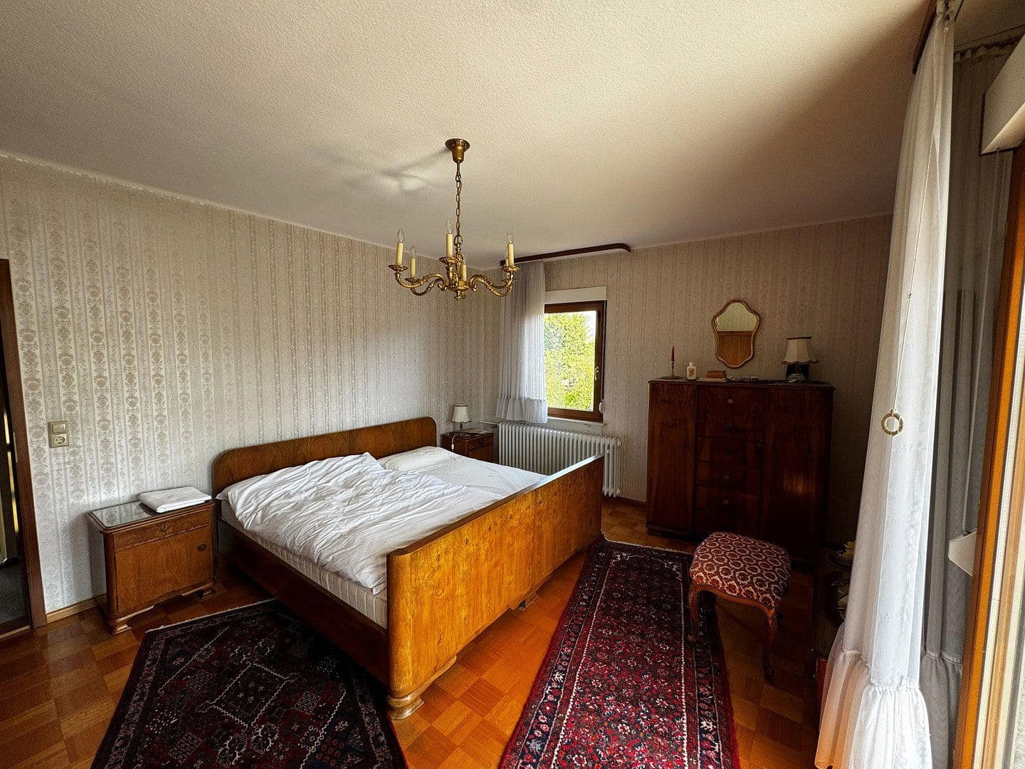 Predaj domu 145 m², pozemok 1.488 m², Neuried, Bádensko-Wurttembersko Predaj domu 145 m², pozemok 1.488 m², Neuried, Bádensko-Wurttembersko
