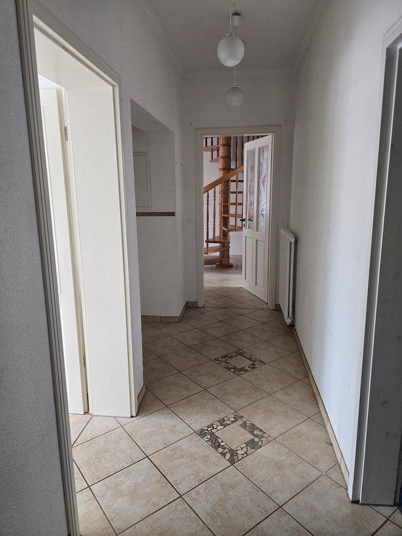 Prenájom bytu 146 m², Wasserstraße 20, Radeberg, Sasko Prenájom bytu 146 m², Wasserstraße 20, Radeberg, Sasko