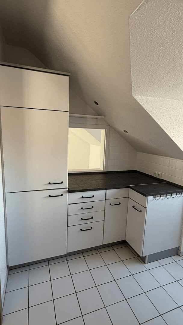Prenájom bytu 3-izbový 98 m², Erlenfeld 20, Erlangen, Bavorsko Prenájom bytu 3-izbový 98 m², Erlenfeld 20, Erlangen, Bavorsko