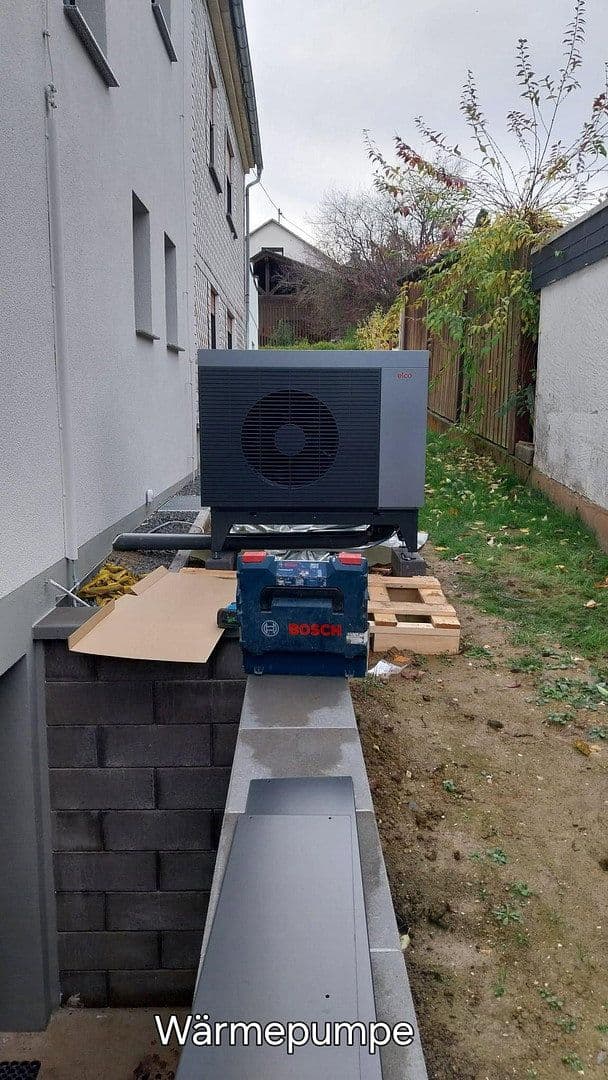Predaj domu 135 m², pozemok 251 m², Blankenrath, Porýnie-Falcko Predaj domu 135 m², pozemok 251 m², Blankenrath, Porýnie-Falcko