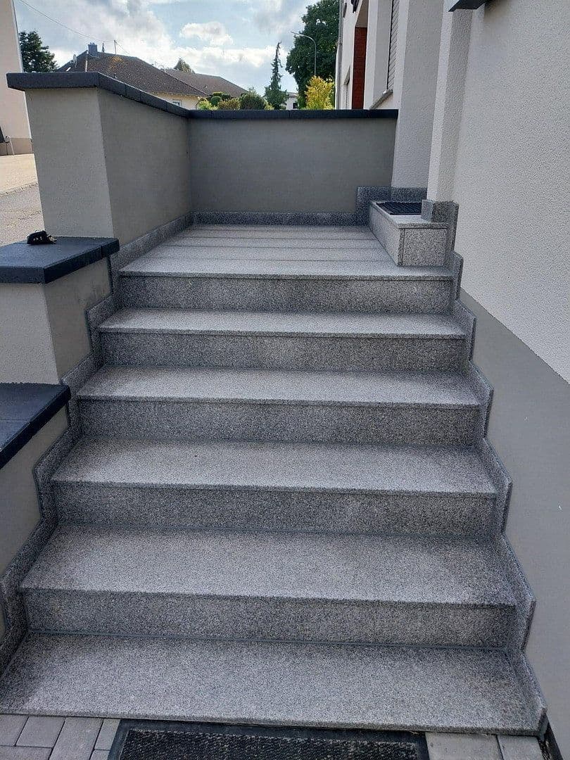 Predaj domu 135 m², pozemok 251 m², Blankenrath, Porýnie-Falcko Predaj domu 135 m², pozemok 251 m², Blankenrath, Porýnie-Falcko
