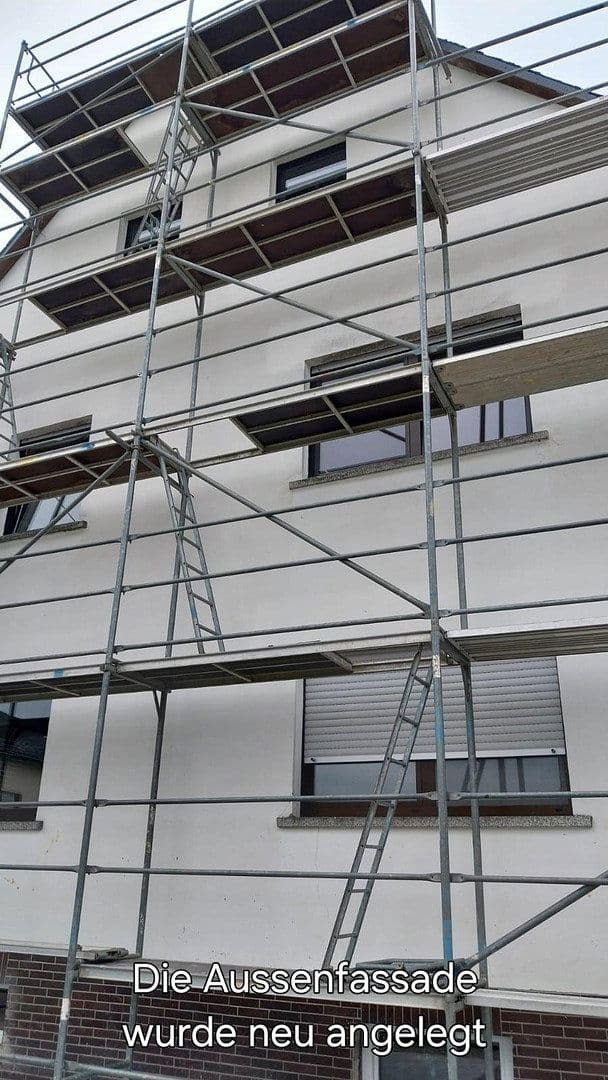 Predaj domu 135 m², pozemok 251 m², Blankenrath, Porýnie-Falcko Predaj domu 135 m², pozemok 251 m², Blankenrath, Porýnie-Falcko