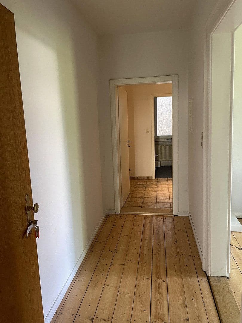Prenájom bytu 2-izbový 36 m², Wilhelmsplatz 8, Hameln, Dolné Sasko Prenájom bytu 2-izbový 36 m², Wilhelmsplatz 8, Hameln, Dolné Sasko