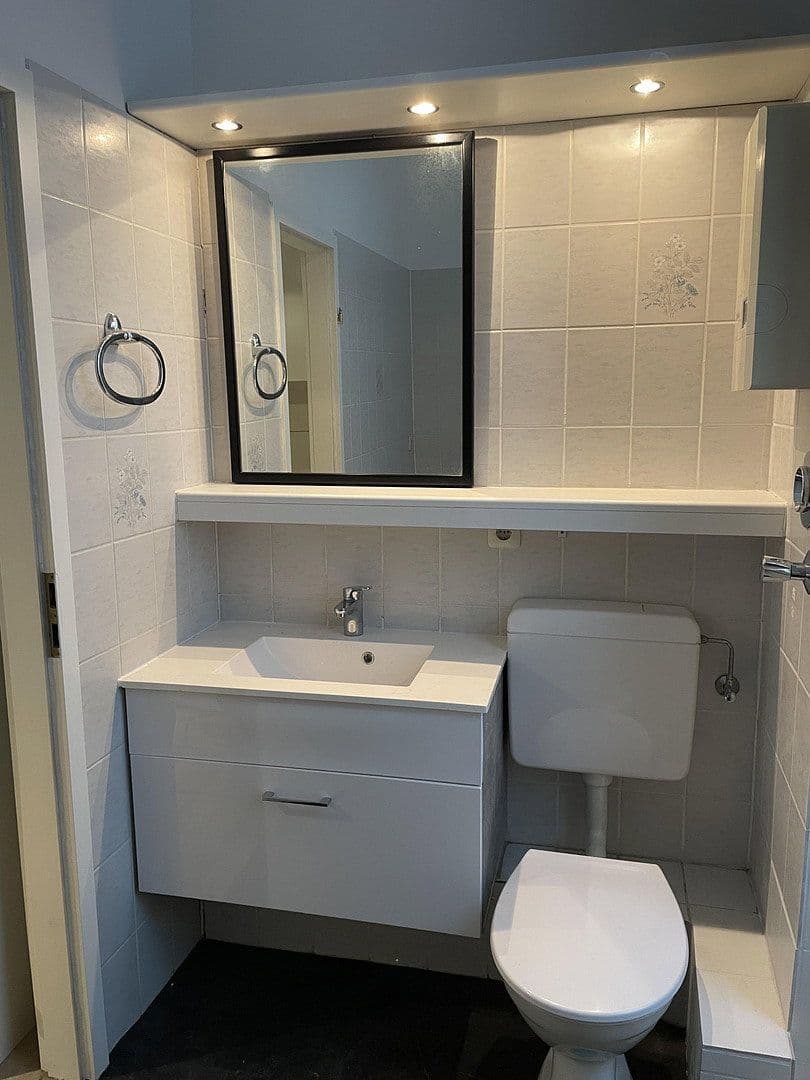 Prenájom bytu 2-izbový 36 m², Wilhelmsplatz 8, Hameln, Dolné Sasko Prenájom bytu 2-izbový 36 m², Wilhelmsplatz 8, Hameln, Dolné Sasko