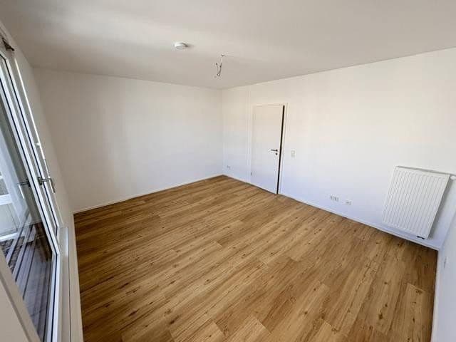 Prenájom domu 145 m², pozemok 115 m², Lilienstrasse 29., Stein, Bavorsko Prenájom domu 145 m², pozemok 115 m², Lilienstrasse 29., Stein, Bavorsko