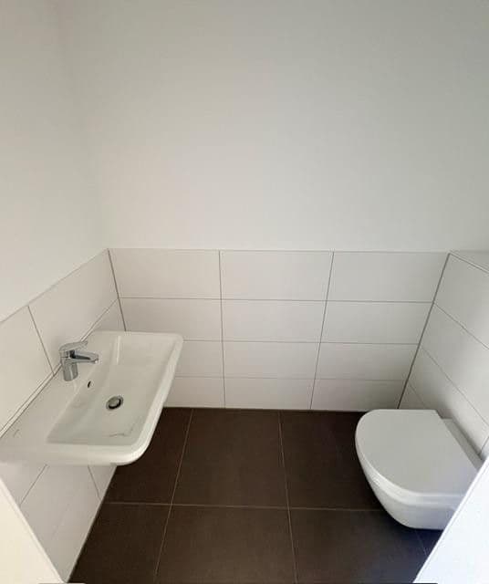 Prenájom domu 145 m², pozemok 115 m², Lilienstrasse 29., Stein, Bavorsko Prenájom domu 145 m², pozemok 115 m², Lilienstrasse 29., Stein, Bavorsko