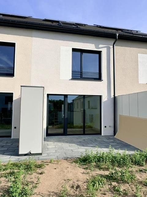 Prenájom domu 145 m², pozemok 115 m², Lilienstrasse 29., Stein, Bavorsko Prenájom domu 145 m², pozemok 115 m², Lilienstrasse 29., Stein, Bavorsko