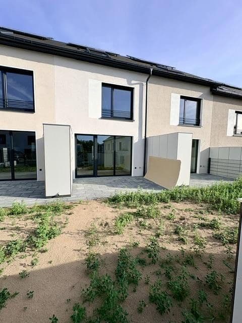 Prenájom domu 145 m², pozemok 115 m², Lilienstrasse 29., Stein, Bavorsko Prenájom domu 145 m², pozemok 115 m², Lilienstrasse 29., Stein, Bavorsko