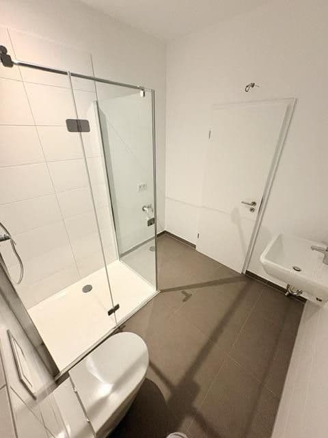 Prenájom domu 145 m², pozemok 115 m², Lilienstrasse 29., Stein, Bavorsko Prenájom domu 145 m², pozemok 115 m², Lilienstrasse 29., Stein, Bavorsko