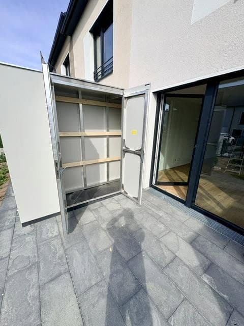 Prenájom domu 145 m², pozemok 115 m², Lilienstrasse 29., Stein, Bavorsko Prenájom domu 145 m², pozemok 115 m², Lilienstrasse 29., Stein, Bavorsko
