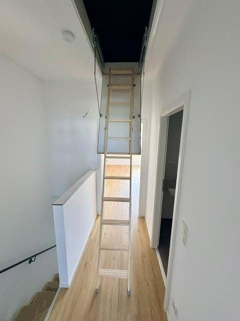 Prenájom domu 145 m², pozemok 115 m², Lilienstrasse 29., Stein, Bavorsko Prenájom domu 145 m², pozemok 115 m², Lilienstrasse 29., Stein, Bavorsko