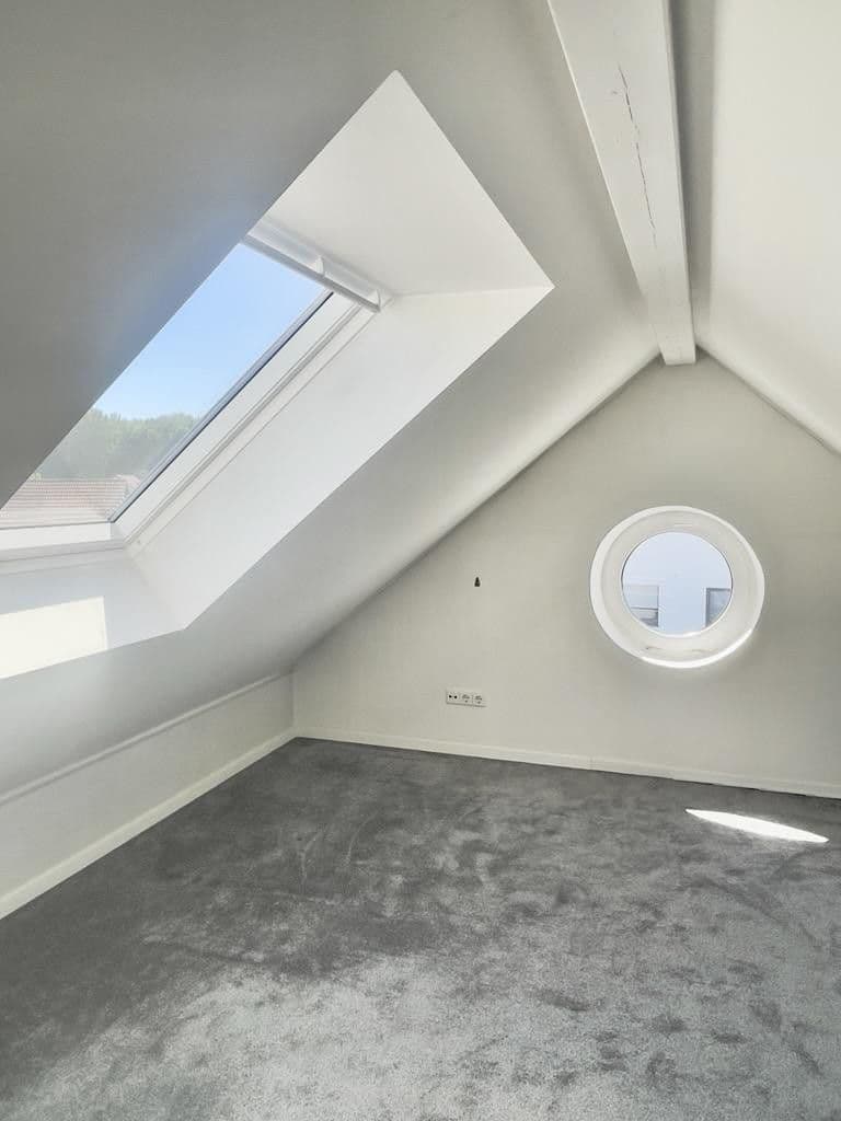 Prenájom bytu 3-izbový 110 m², Aalen, Bádensko-Wurttembersko Prenájom bytu 3-izbový 110 m², Aalen, Bádensko-Wurttembersko