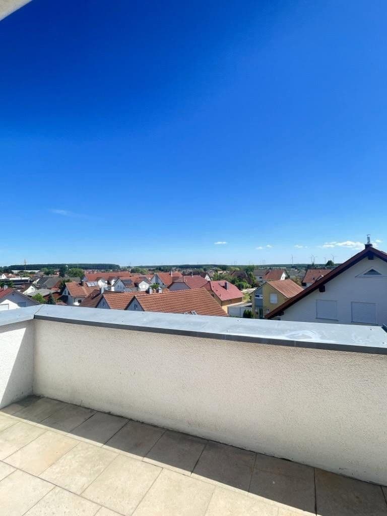Prenájom bytu 3-izbový 110 m², Aalen, Bádensko-Wurttembersko Prenájom bytu 3-izbový 110 m², Aalen, Bádensko-Wurttembersko