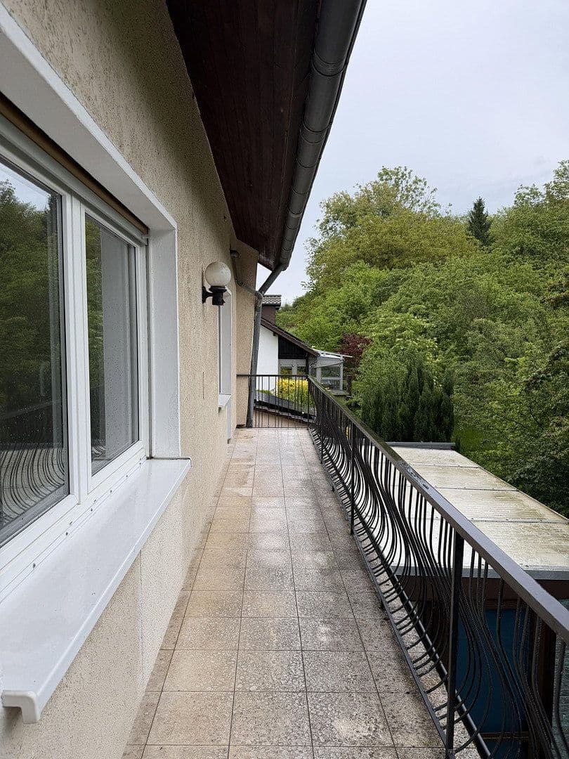 Prenájom bytu 5-izbový 97 m², Wiesloch, Bádensko-Wurttembersko Prenájom bytu 5-izbový 97 m², Wiesloch, Bádensko-Wurttembersko