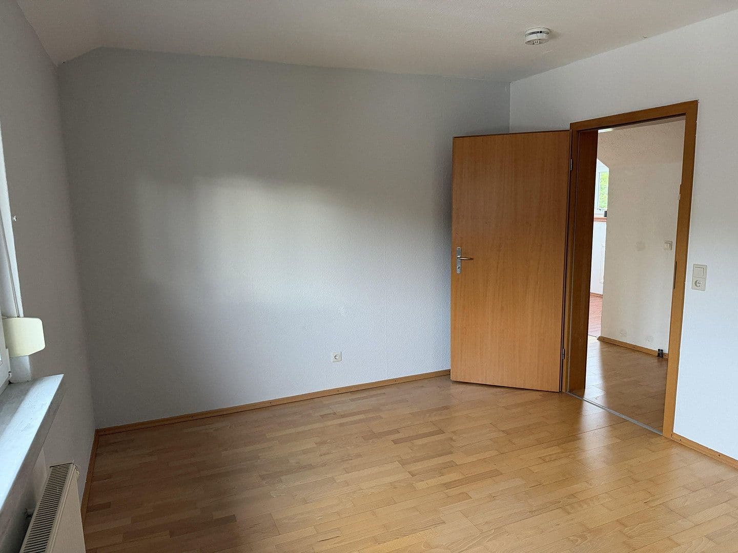 Prenájom bytu 5-izbový 97 m², Wiesloch, Bádensko-Wurttembersko Prenájom bytu 5-izbový 97 m², Wiesloch, Bádensko-Wurttembersko