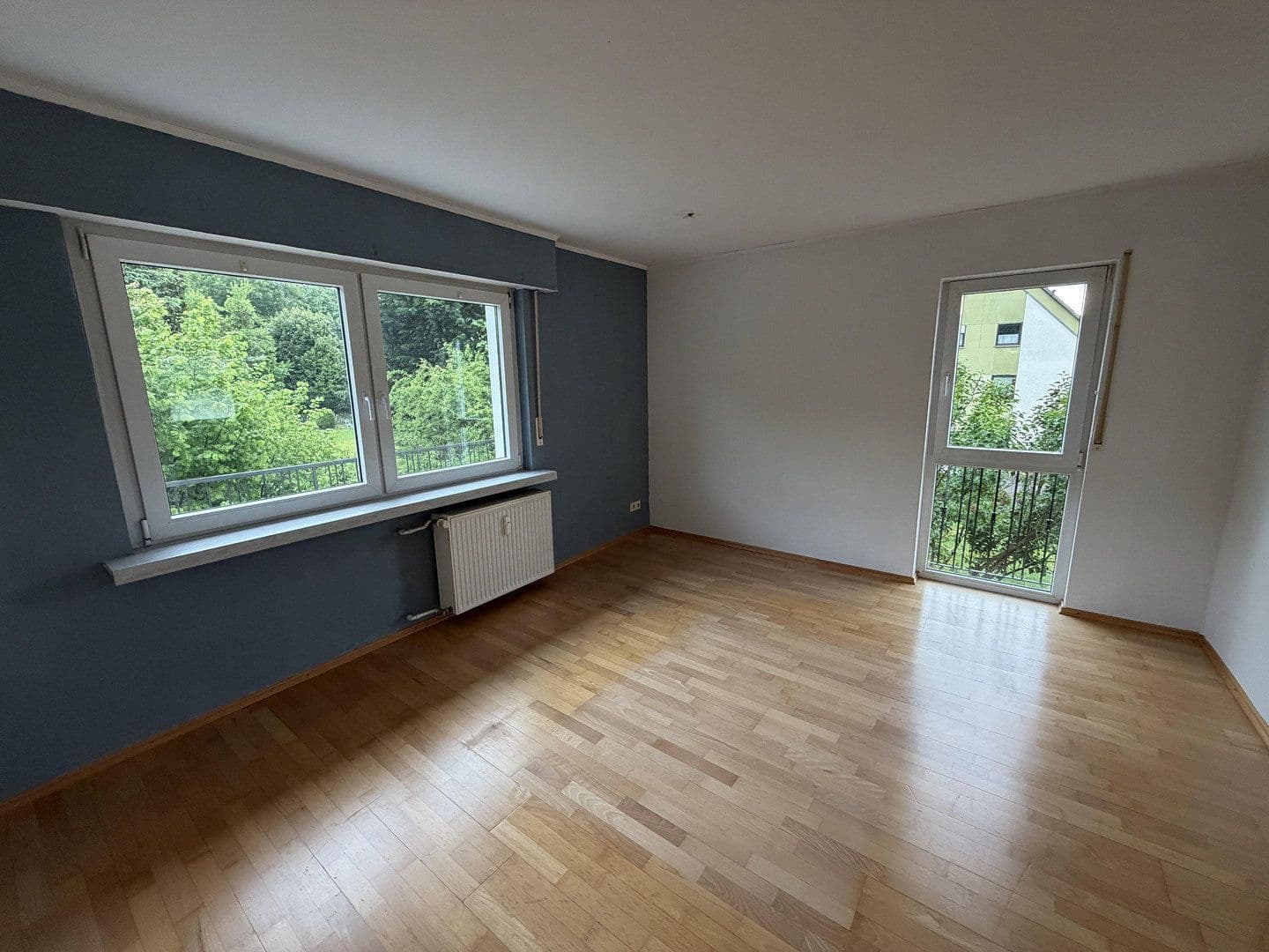 Prenájom bytu 5-izbový 97 m², Wiesloch, Bádensko-Wurttembersko Prenájom bytu 5-izbový 97 m², Wiesloch, Bádensko-Wurttembersko