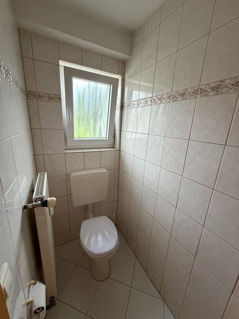 Prenájom bytu 5-izbový 97 m², Wiesloch, Bádensko-Wurttembersko Prenájom bytu 5-izbový 97 m², Wiesloch, Bádensko-Wurttembersko