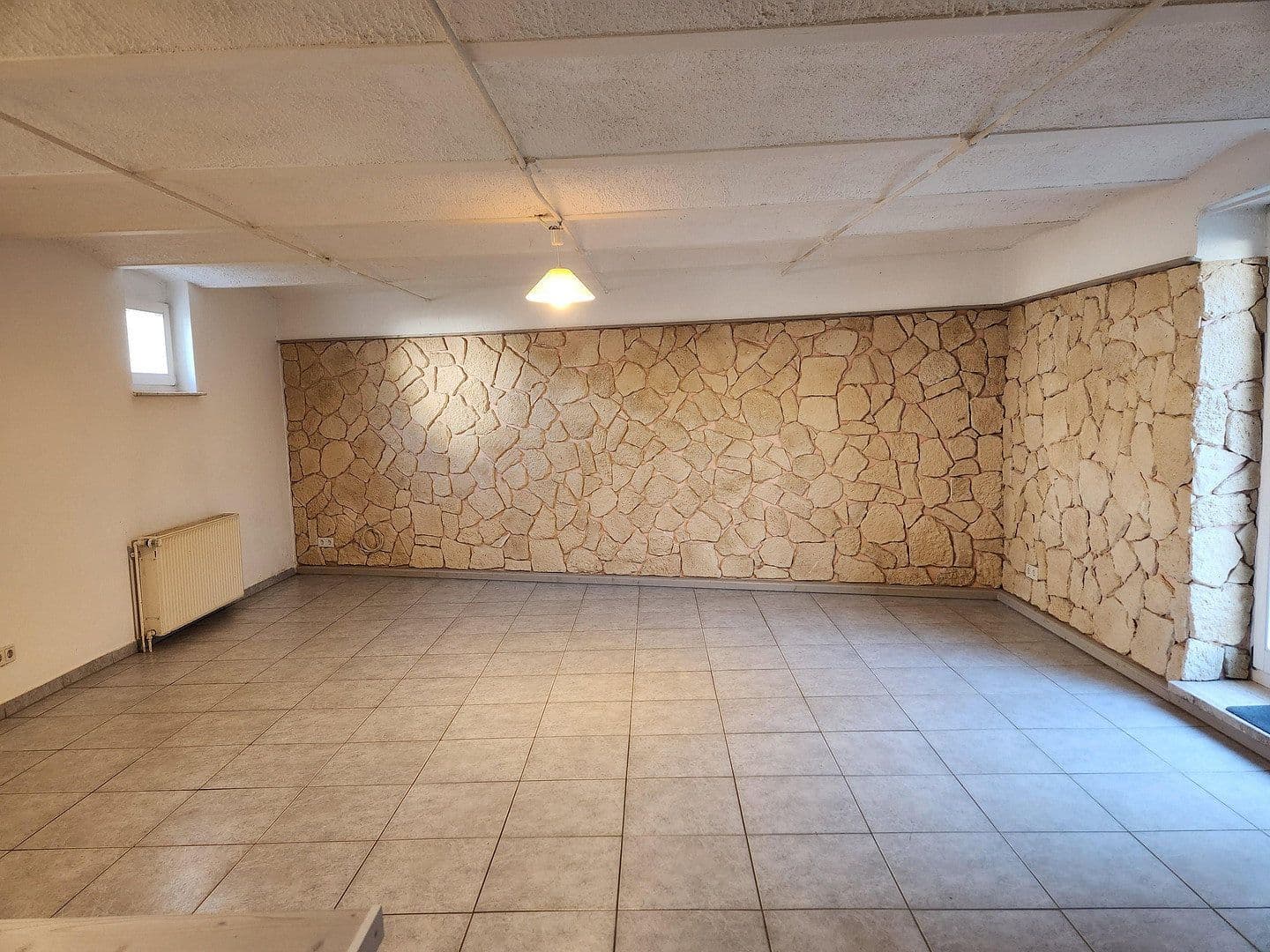 Predaj domu 231 m², pozemok 596 m², Mühlweg 2, Burglahr, Porýnie-Falcko Predaj domu 231 m², pozemok 596 m², Mühlweg 2, Burglahr, Porýnie-Falcko