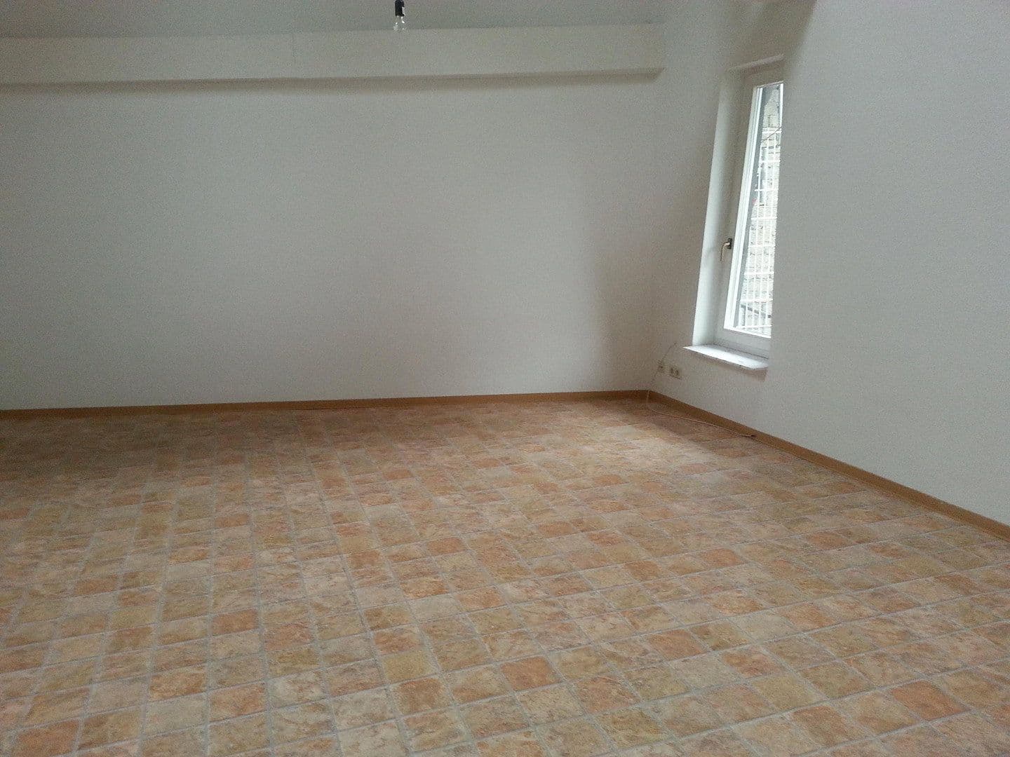 Predaj domu 231 m², pozemok 596 m², Mühlweg 2, Burglahr, Porýnie-Falcko Predaj domu 231 m², pozemok 596 m², Mühlweg 2, Burglahr, Porýnie-Falcko