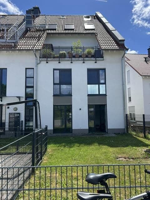 Predaj bytu 3-izbový 117 m², Liederbach am Taunus, Hesensko Predaj bytu 3-izbový 117 m², Liederbach am Taunus, Hesensko