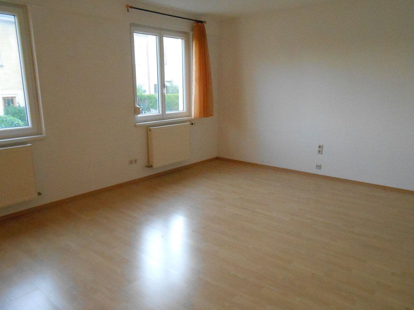 Prenájom domu 150 m², pozemok 200 m², Wien, Viedeň Prenájom domu 150 m², pozemok 200 m², Wien, Viedeň