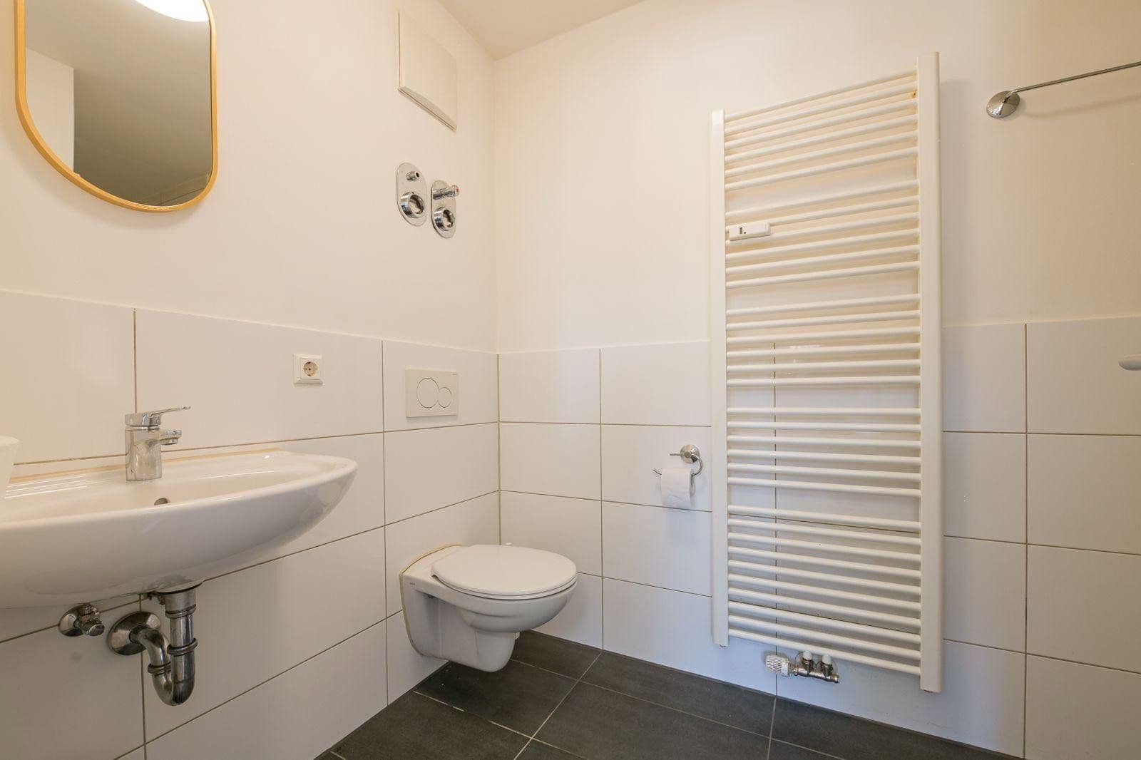 Prenájom bytu 2-izbový 45 m², Klingenbergstr. 153, Heilbronn, Bádensko-Wurttembersko Prenájom bytu 2-izbový 45 m², Klingenbergstr. 153, Heilbronn, Bádensko-Wurttembersko
